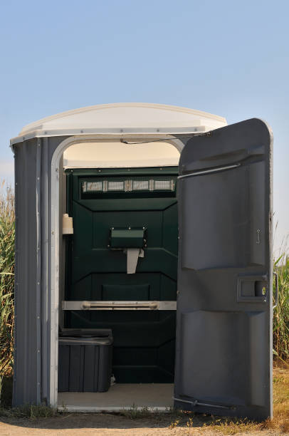 Portable Toilet Options We Offer in Meyers, CA